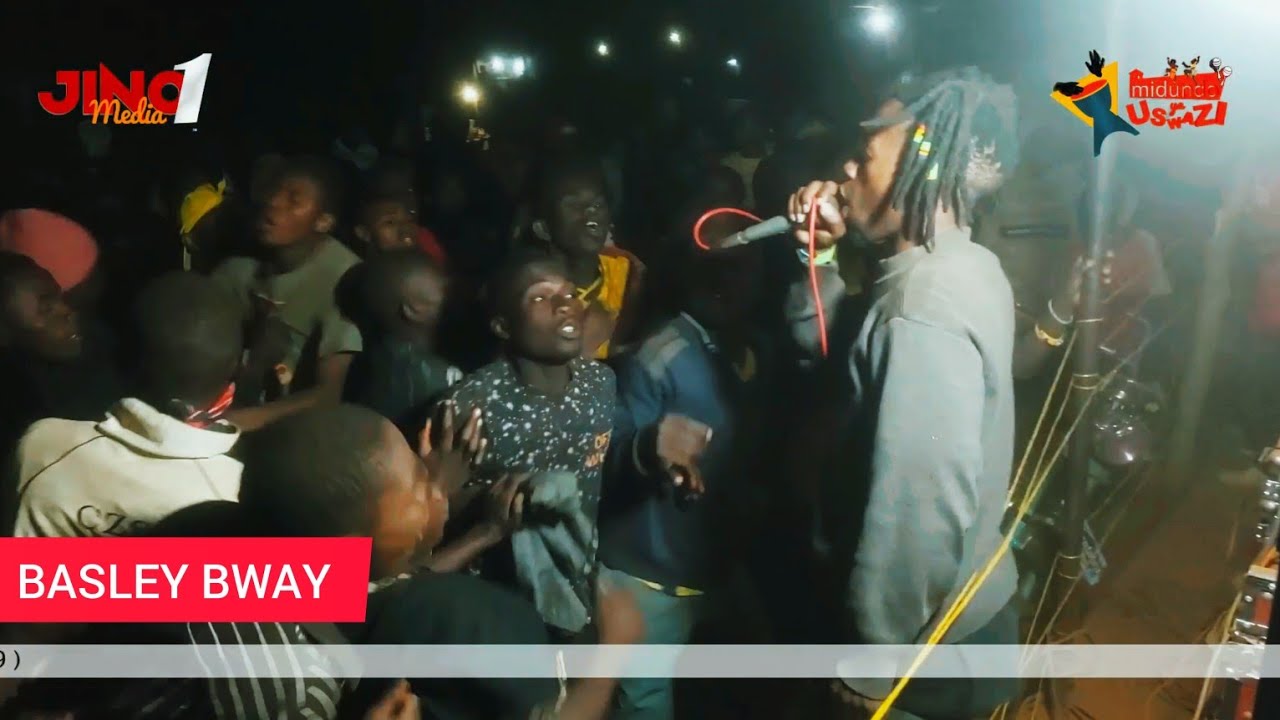 BASLEY LIVE SHOW MOSHI DUSU KIPELA HII NI MIDUNDO YA USWAZI