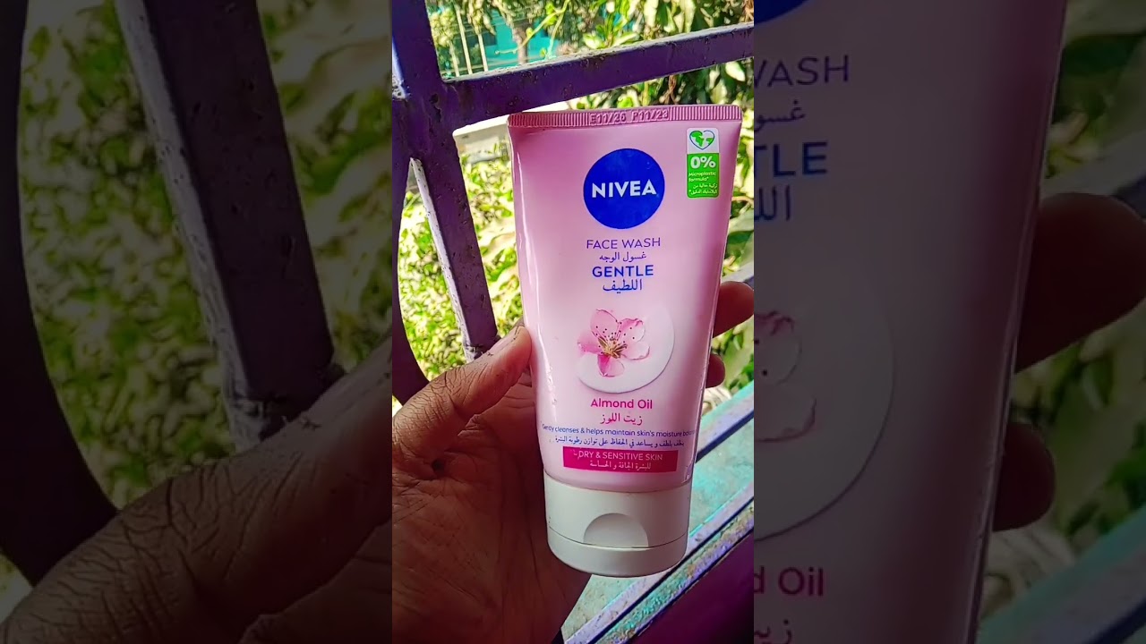 NIVEA Gentle cleanser for dry skin.It is best for Winter#shortsfeed #creamycleanser #safeskincare