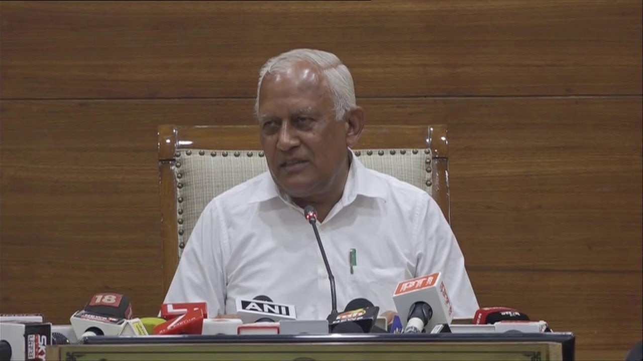 [Live] Cabinet Minister Barinder Kumar Goyal interacting with mediapersons at Punjab Bhawan.