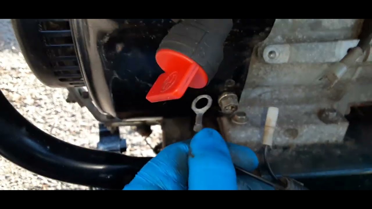 Close-up look at headlight connector for Tecumseh snowblower engines