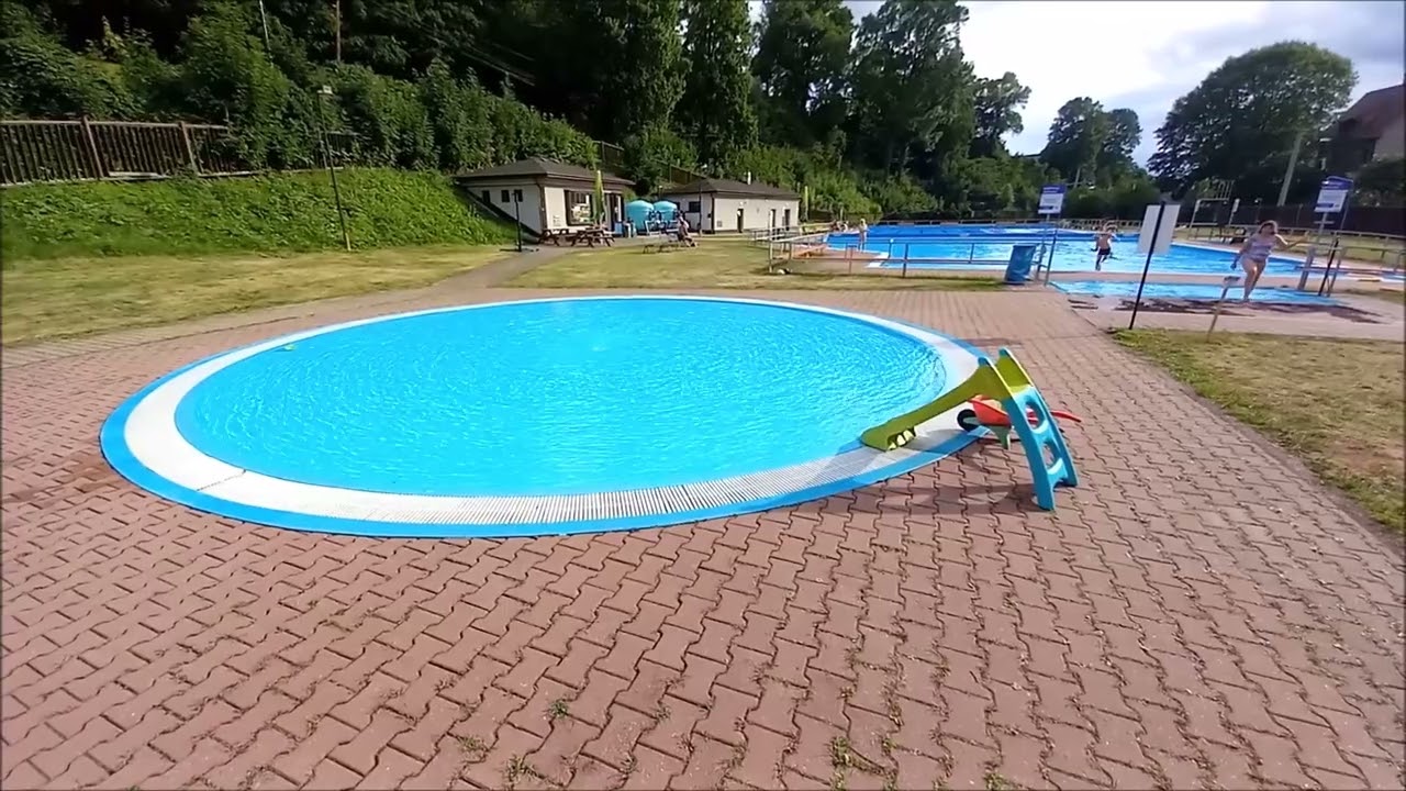 Koupaliště Police nad Metují