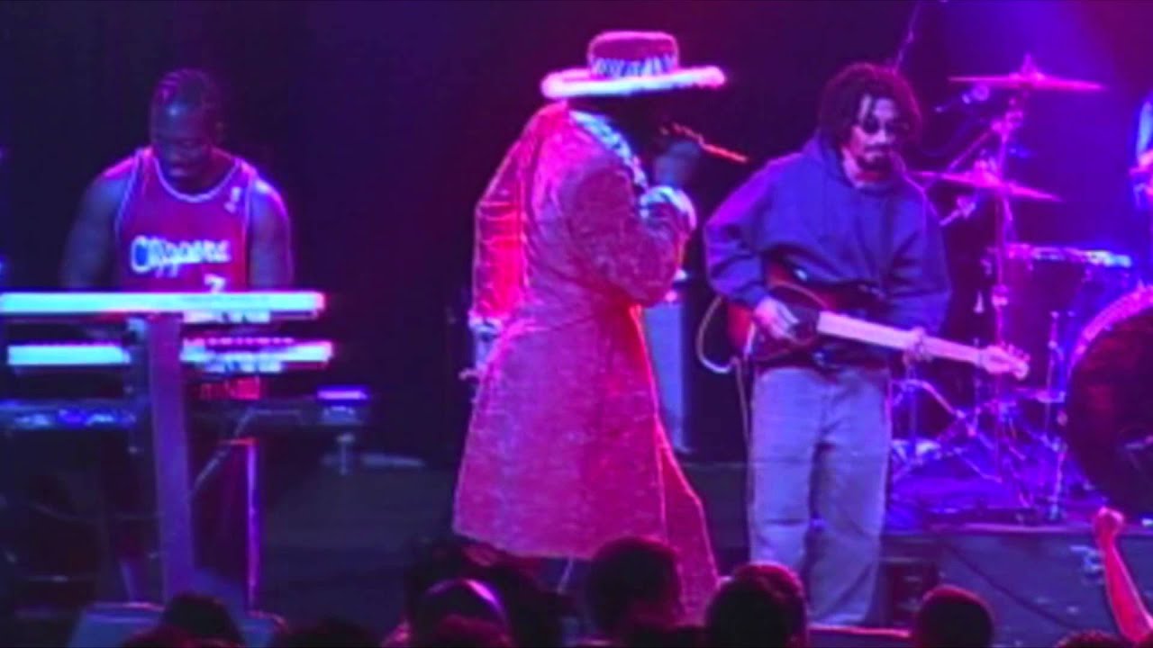 2B1 Multimedia Presents Eek-A-Mouse - 