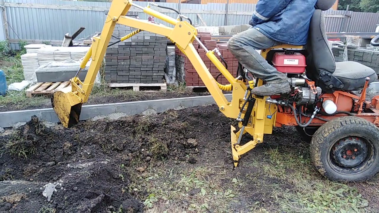 Мини экскаватор, снятие верхнего слоя грунта
Навесной экскаватор
Homemade mini EXCAVATOR