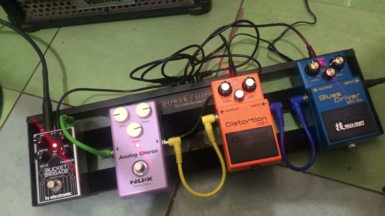 NUX Analog Chorus 80's Metal Demo