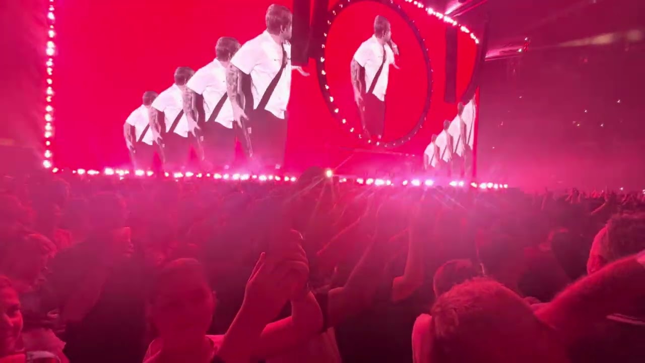 ED Sheeran Loop Tour Melbourne Feb 2026- you need me i dont need you 2