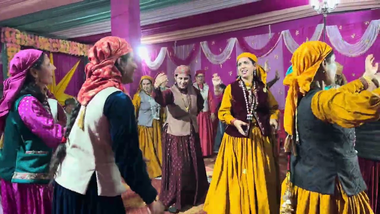 Pahari Dance Video (Rampur) #duet #travel #nature