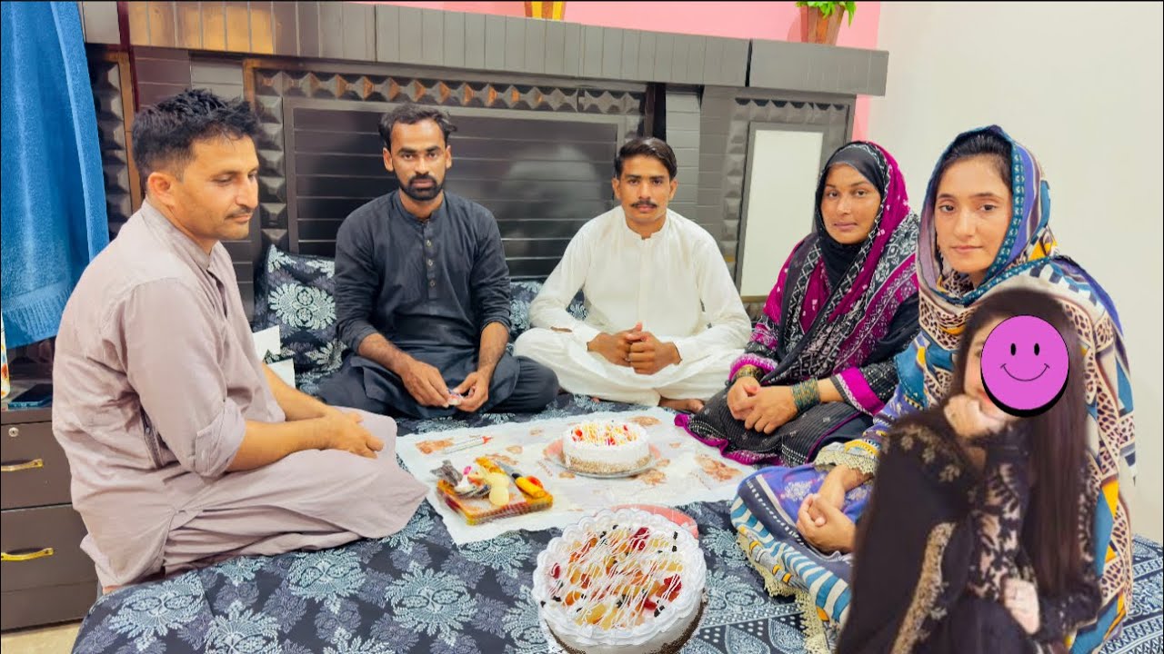 Future Wife Ke Sath Cake Cutting Time ❤️