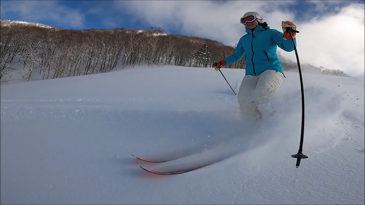 Telemarkski skischool / image video / how to ski pow / how to start your first turn / telehiro
