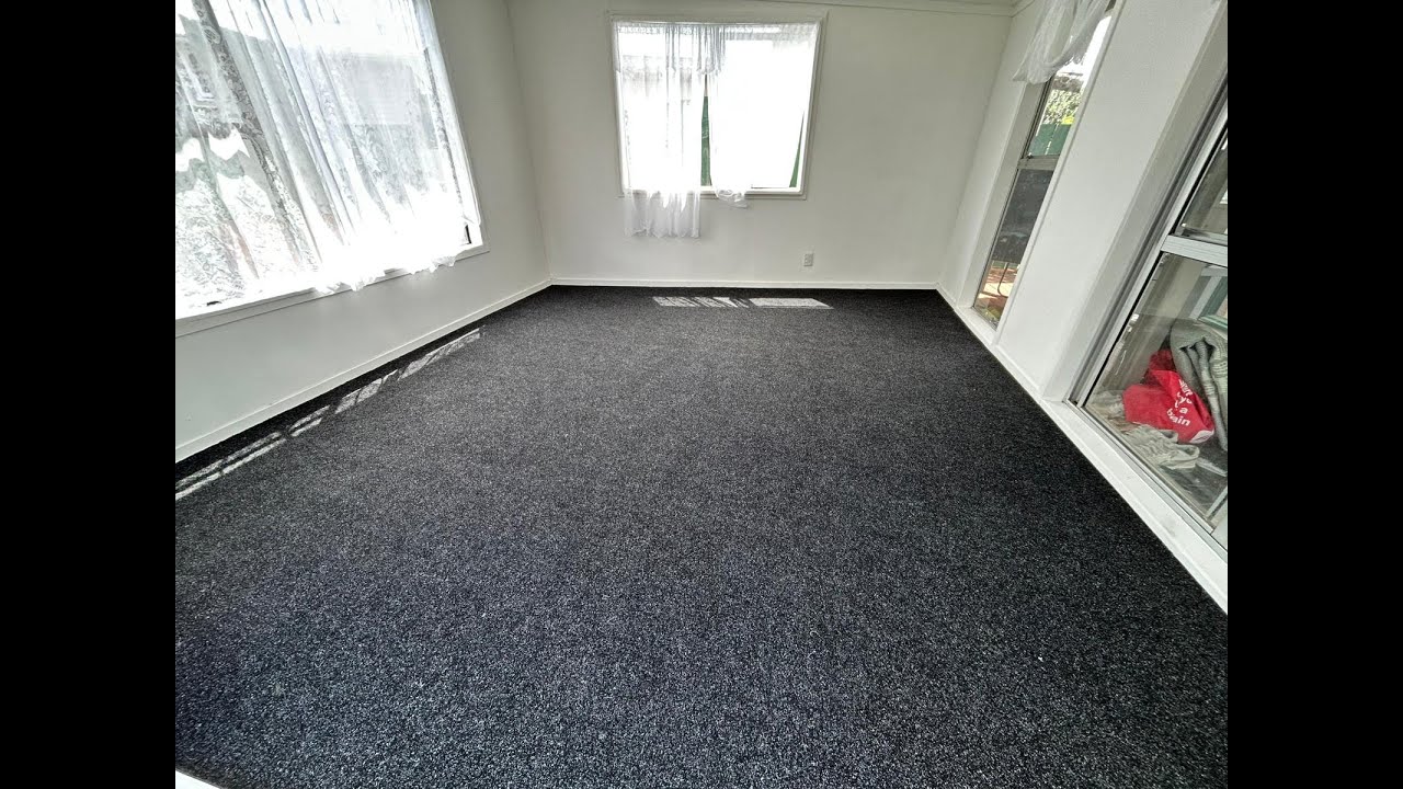 Auckland lounge carpet install