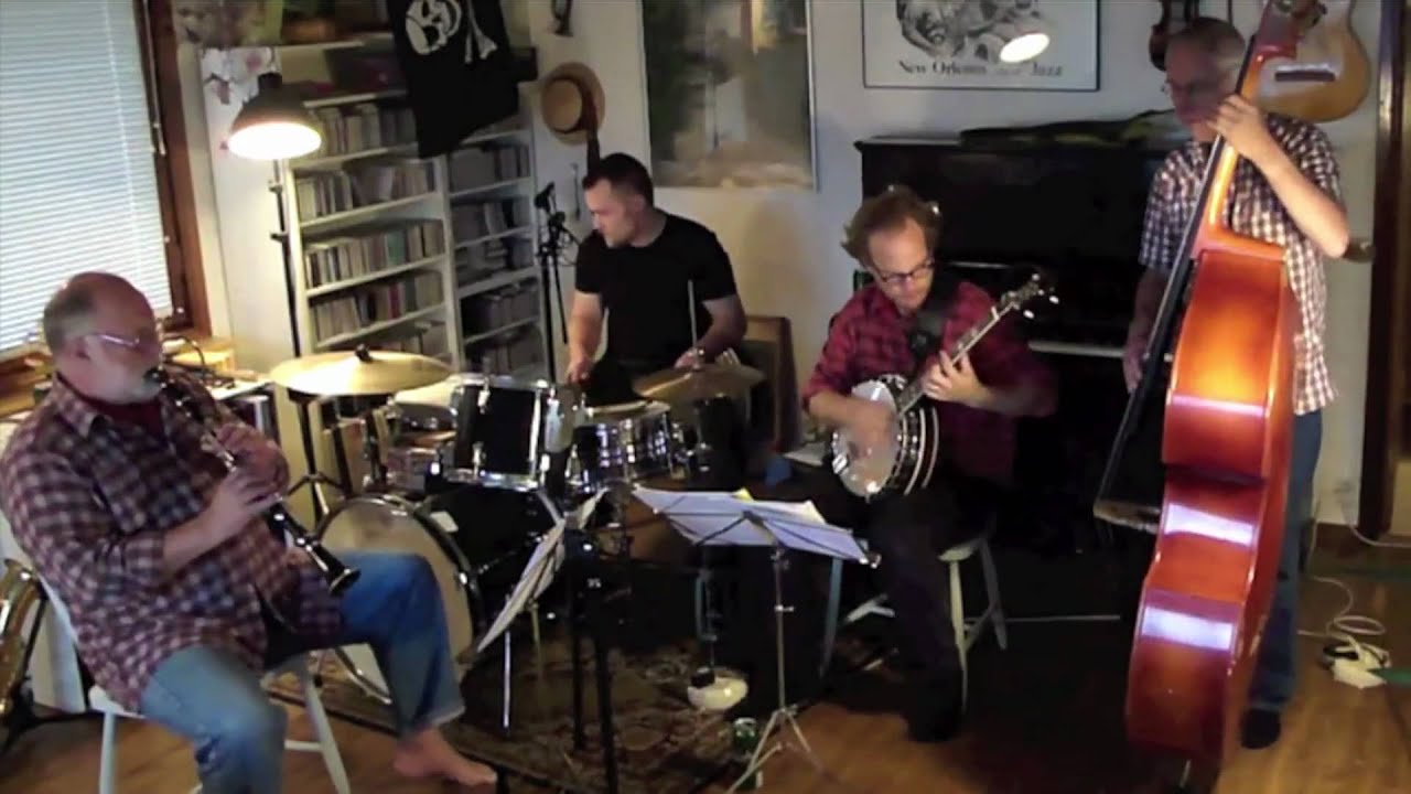 Along the road to Gundagai - Jazz Pirates