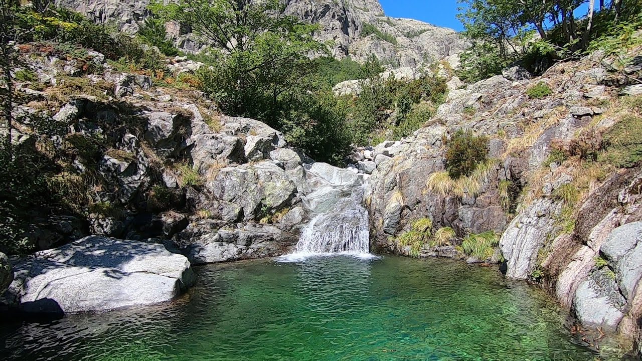 Cascades et Piscines naturelles de la Vallée de l'Agnone - Haute Corse