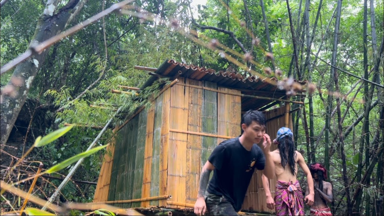 มาหาหญิงบ้านป่าครั้งนี้เจอผู้วิเศษเฝ้าดูแลผู้หญิงคนนี้ตกใจบริวารเขามาก ￼
