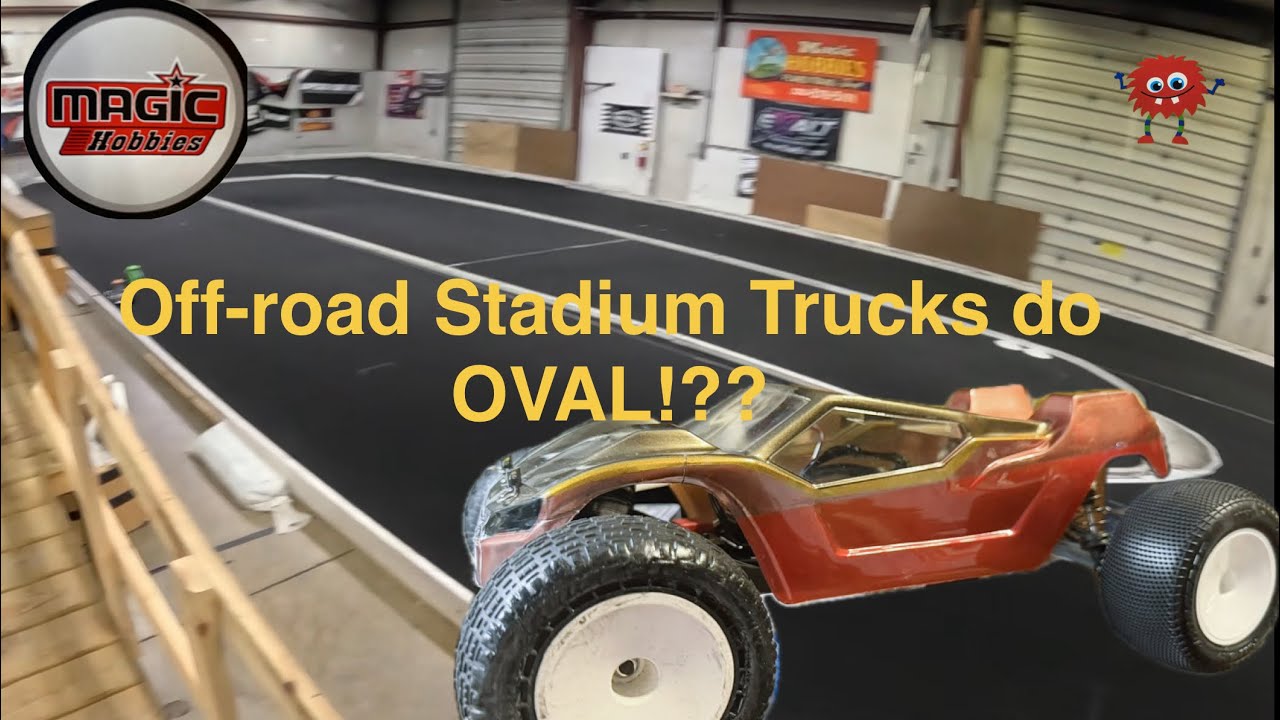 Oval Truck Racing 