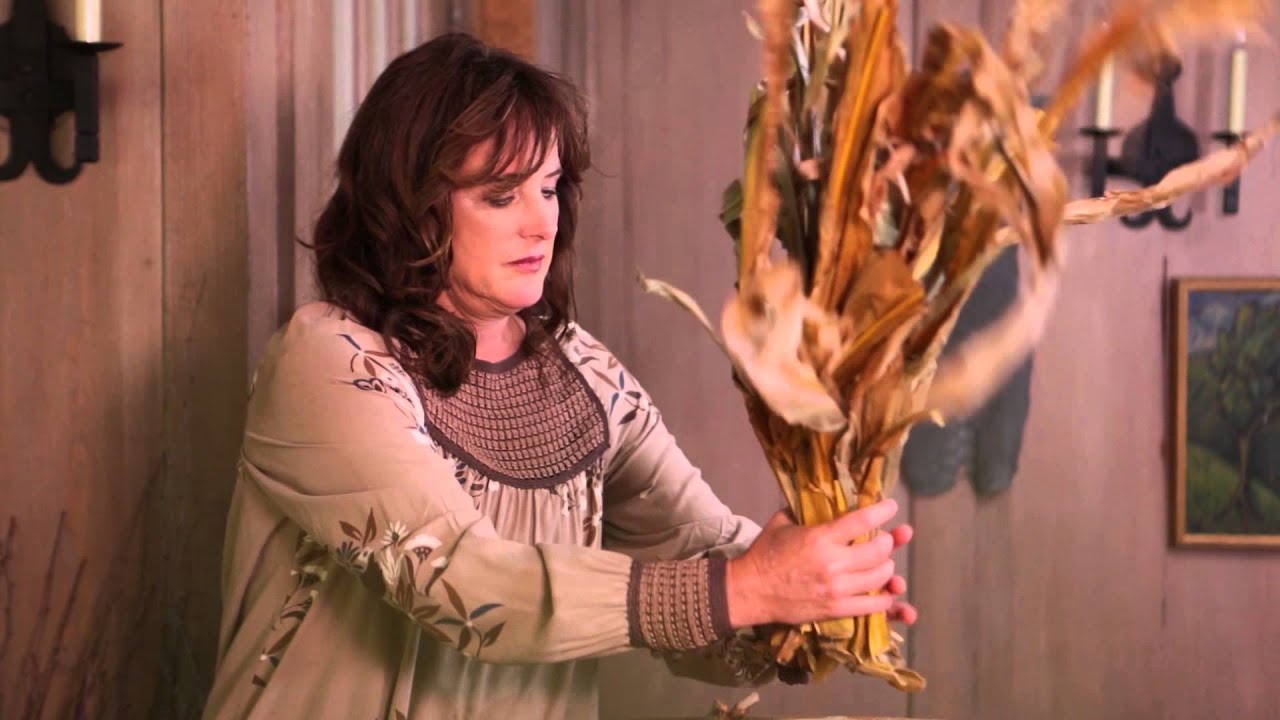 These DIY Thanksgiving Corn Husk Brooms Are Worthy of Harry Potter Himself