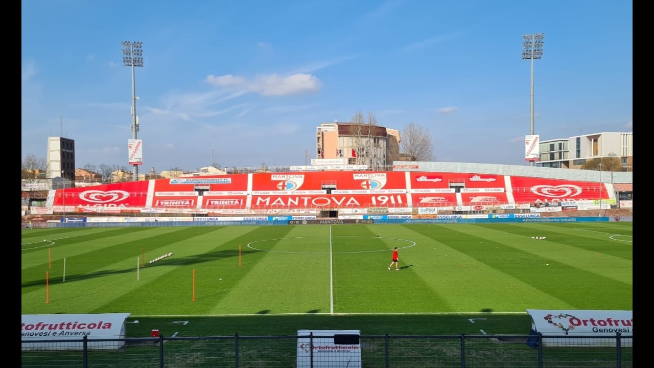 Carriera ULTRA REALISTICA su Fifa 16 moddato al 25/26 con stadi reali! SI COMINCIA!