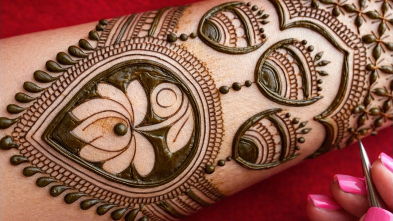 Latest Bracelet Style Arabic Mehndi Design 😍 | Simple Floral Henna for Weddings & Festivals #Henna