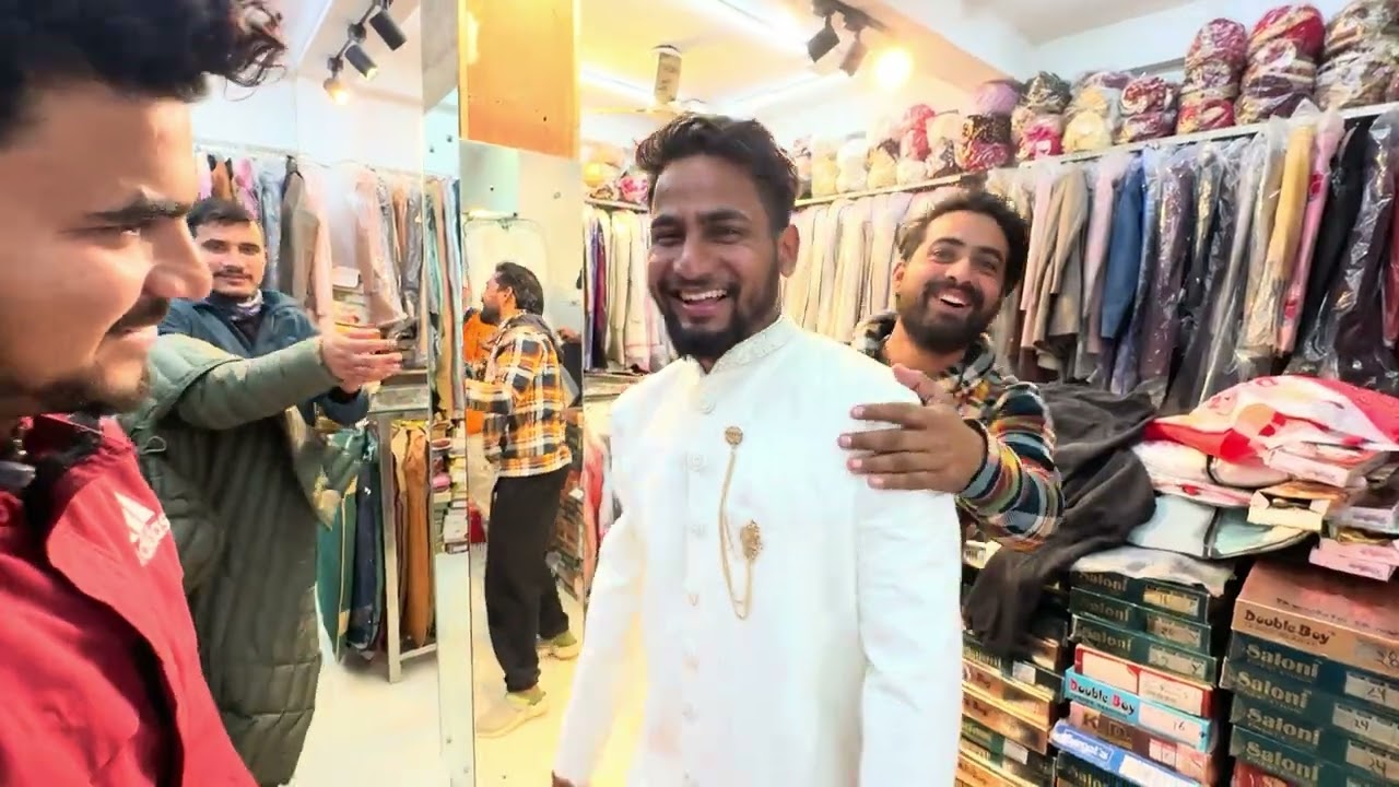 Saadi ki shopping!