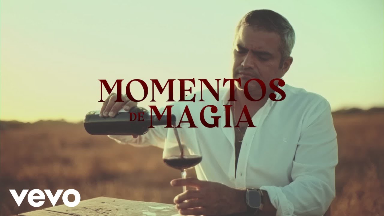 Jhonathan Ch&aacute;vez y Los Triunfadores - Momentos de magia