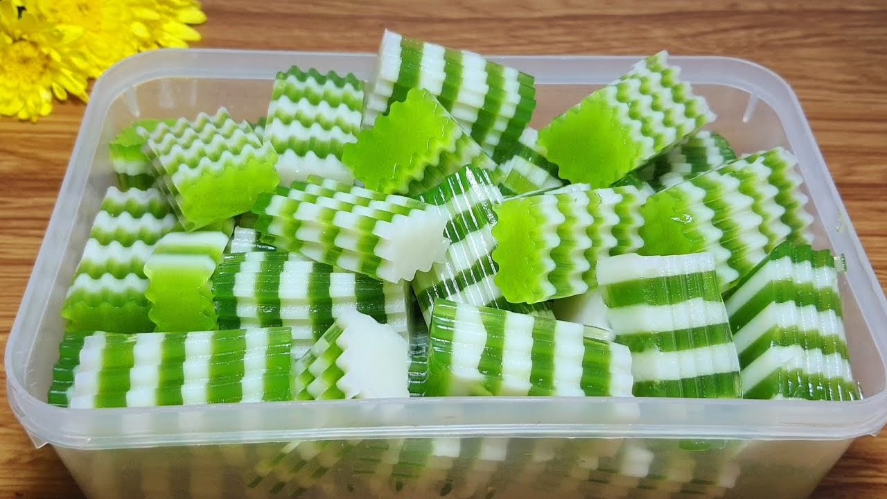 RAU C&Acirc;U L&Aacute; DỨA - C&aacute;ch l&agrave;m Rau C&acirc;u L&aacute; Dứa Nước Cốt Dừa b&eacute;o ngon kh&ocirc;ng t&aacute;ch lớp - T&uacute; L&ecirc; Miền T&acirc;y