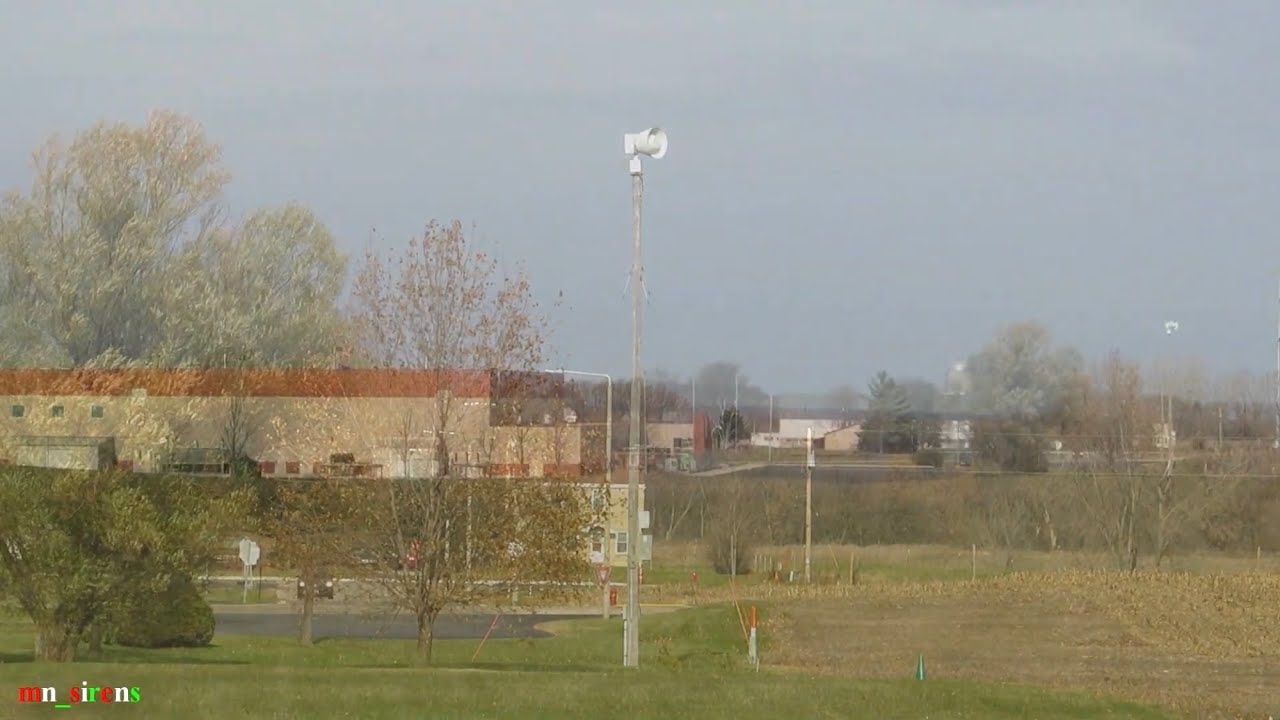 Federal Signal 2001/ACA P-15 Siren Ambience - Full Alert - Oakfield, Wisconsin