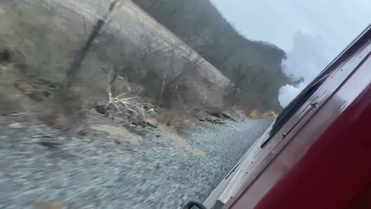 Reading and Northern 2102 blows its whistle and ￼ echoes￼ through the mountains 