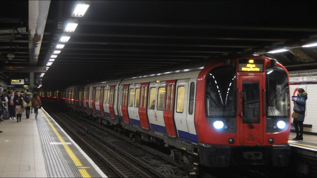 London Underground Subsurface S7 & S8 Stocks Trains at Euston Square