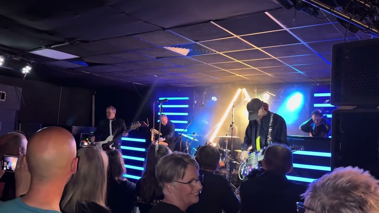 Tubeway days , intro /me I disconnect from you , the station, Cannock, -6/08/24