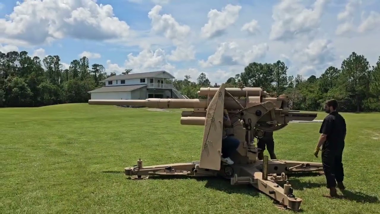 Flak 37 88mm firing