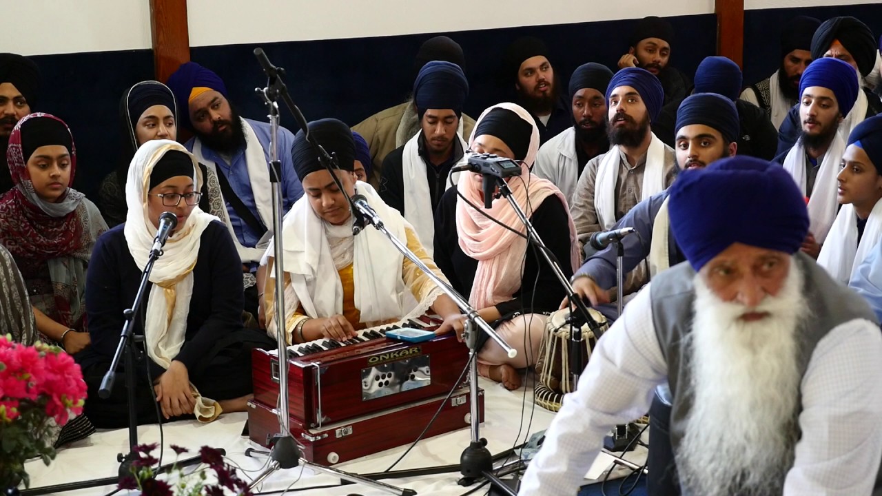 Bibi Prabhsimar Kaur - Vancouver Smagam May 2017 - Thursday Eve