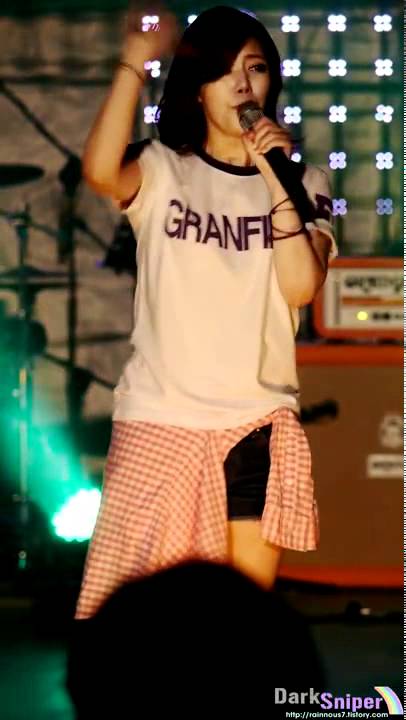 YoonHye 정윤혜 HD FANCAM | Night After Night (120510) - Rainbow @ Hanyang University