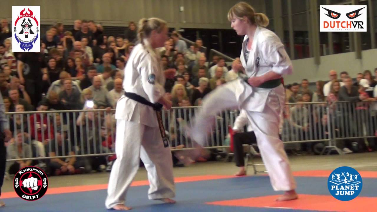 2016 05 21 NK Kyokushin  fight 3rd or 4th place Ladies +65kg
