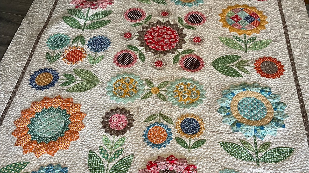 Flower appliqué quilt!