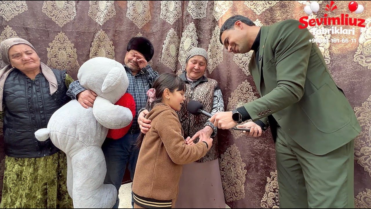 INTERNETDA YOSH BOLALAR KATTALARNI HAYRATDA SOLISHDA DAVOM ETISHYAPTI#sevimliuz