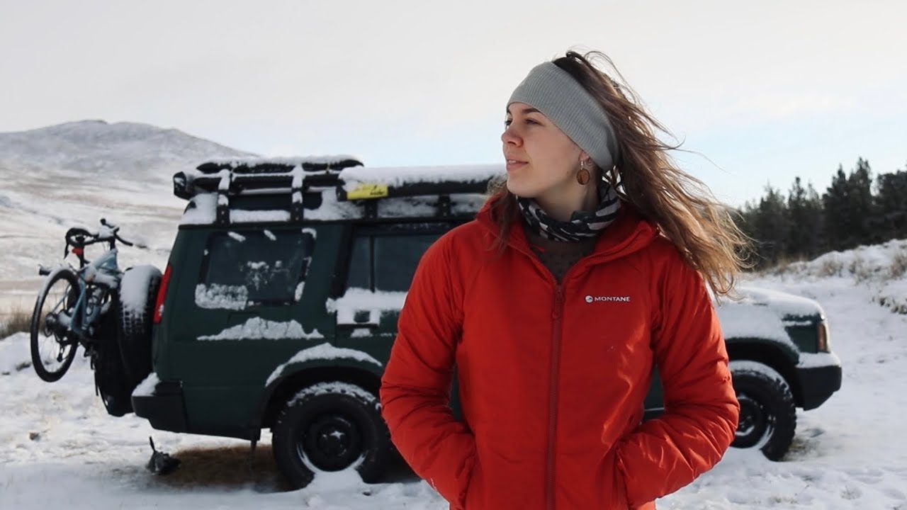 Зимний кемпинг в одиночку в моем Land Rover - Шотландия (снег и лед)