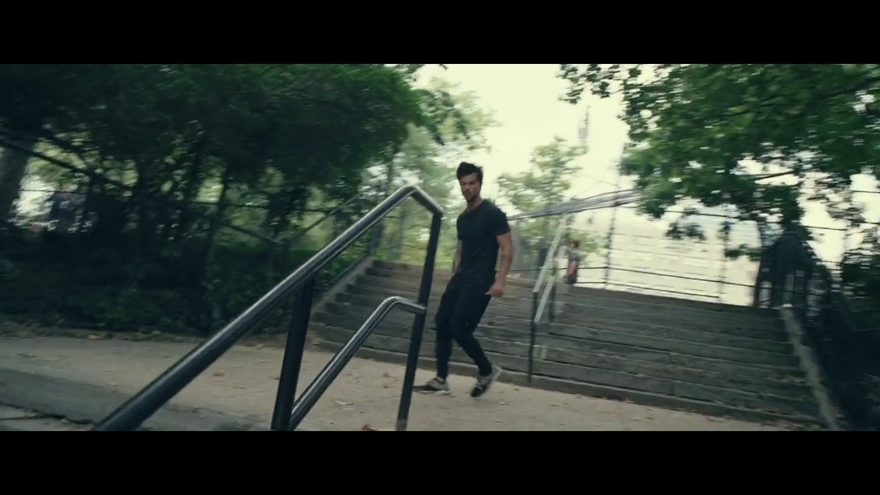 Taylor Lautner Parkour Practice In Tracers Movie