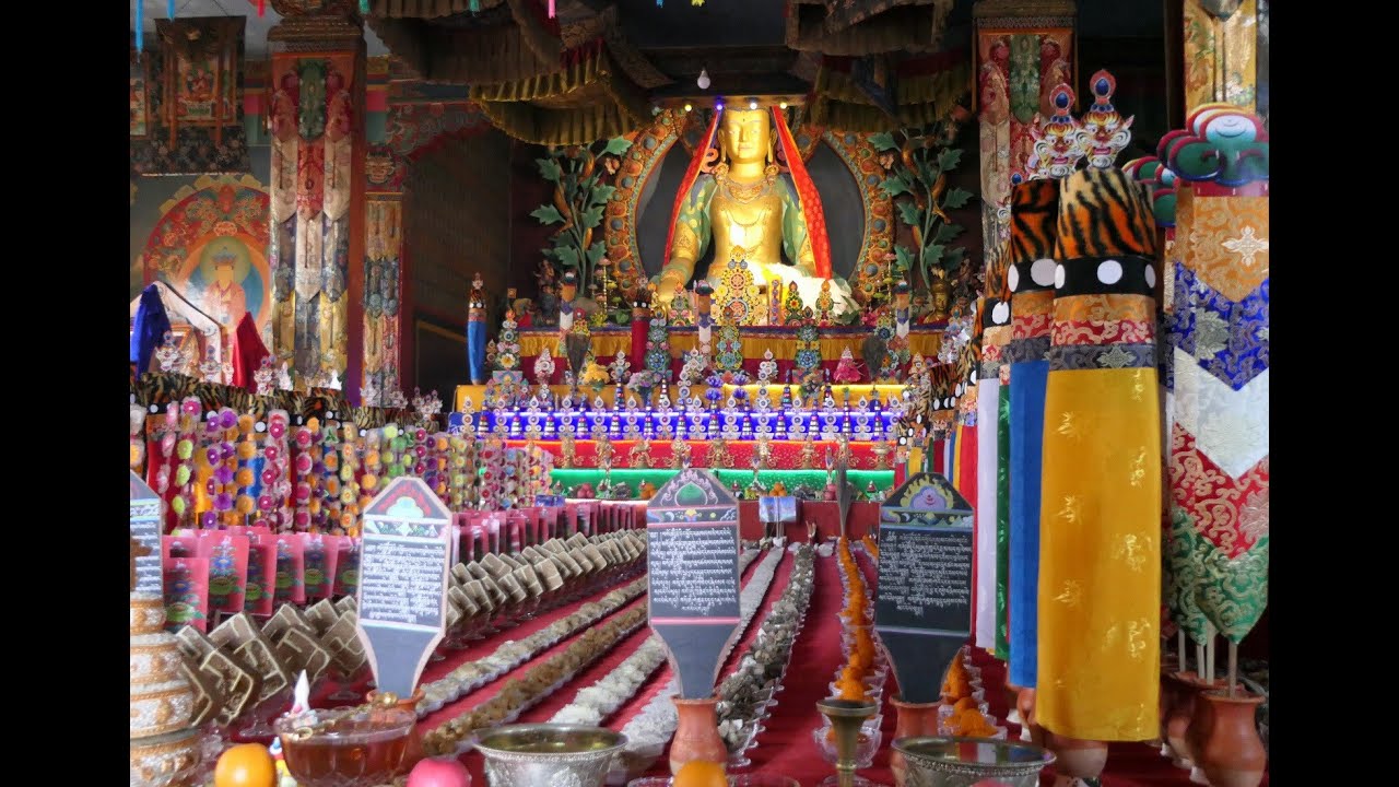 Fire ritual of Kunrig Lezhi Gyunnga cycle, Triten Norbutse monastery, Kathmandu / Nepal