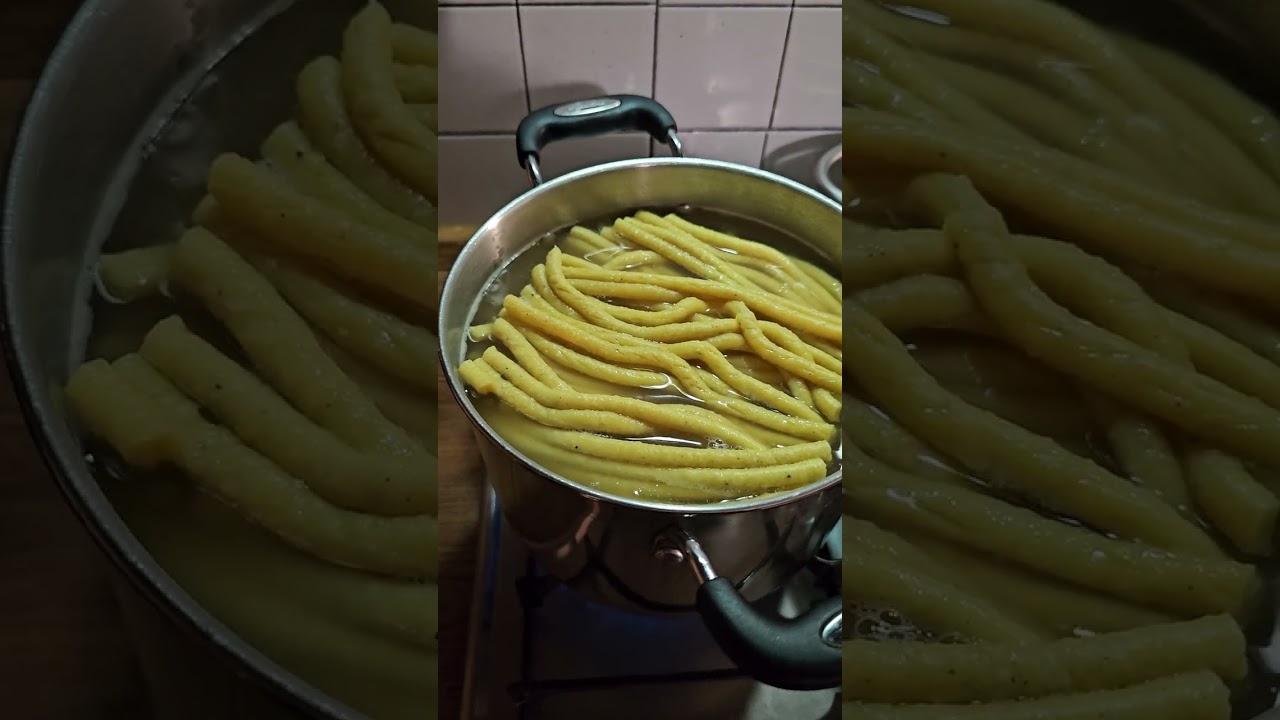 Passatelli , vongole, gamberetti, eventualmente pesto alla genovese per dargli un tocco di classe