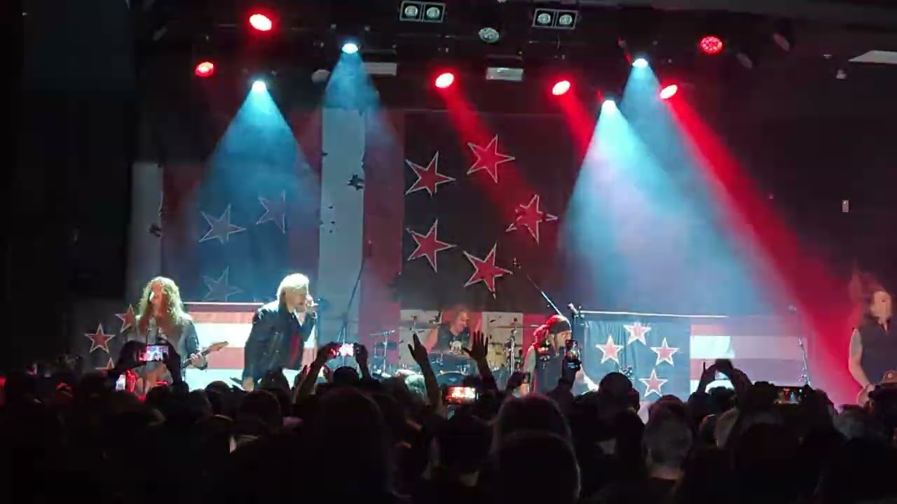 Skid Row - Slave to the Grind - Manning Bar Sydney19-5-23