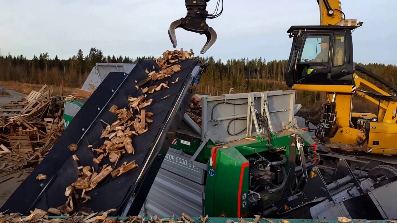 KOMPTECH Multistar One and Terminator 5000S F untreated old wood