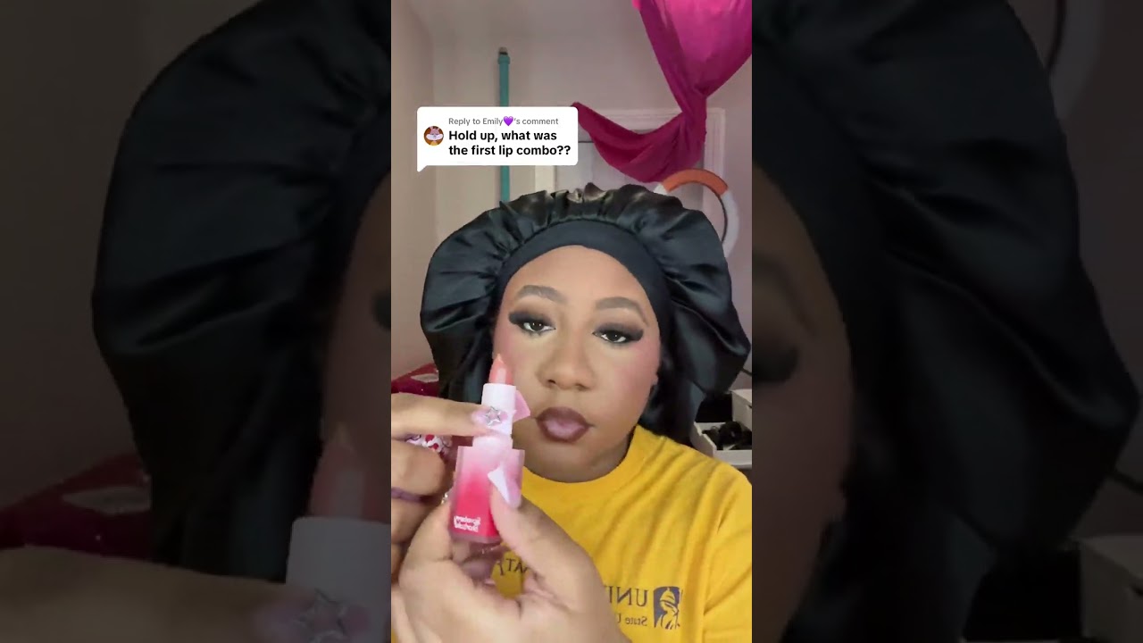 The Strawberry Shortcake lip kit from glamlite is gorgeous