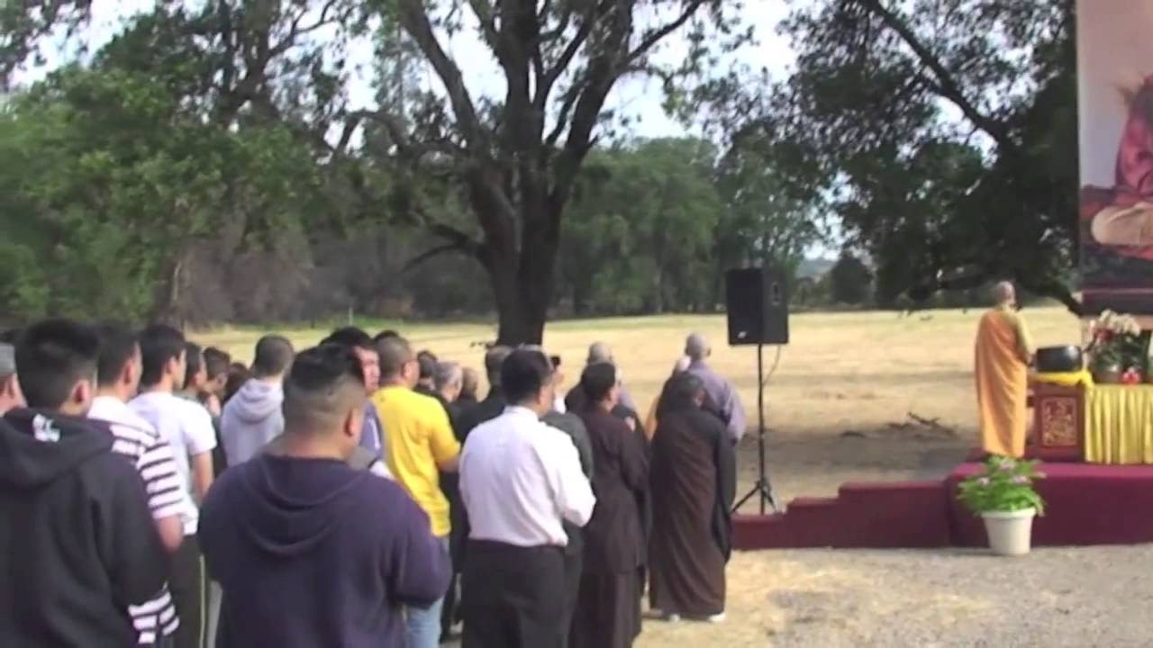 Reciting Great Compassion Mantra for IIPE at Wonderful Enlightenment Mountain in the East Campus
