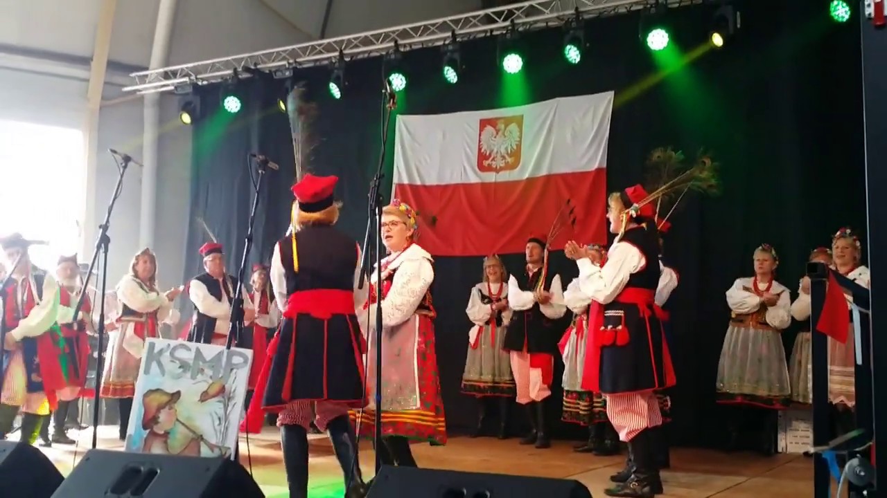 KSMP -danses et chants  polonais -salle Lary- Calonne-Ricouart