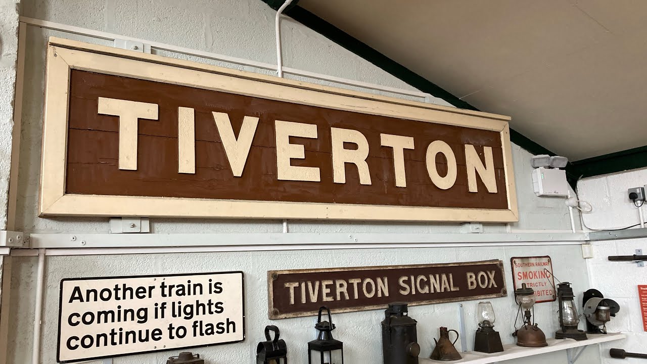 Change at GWR Tiverton Junction