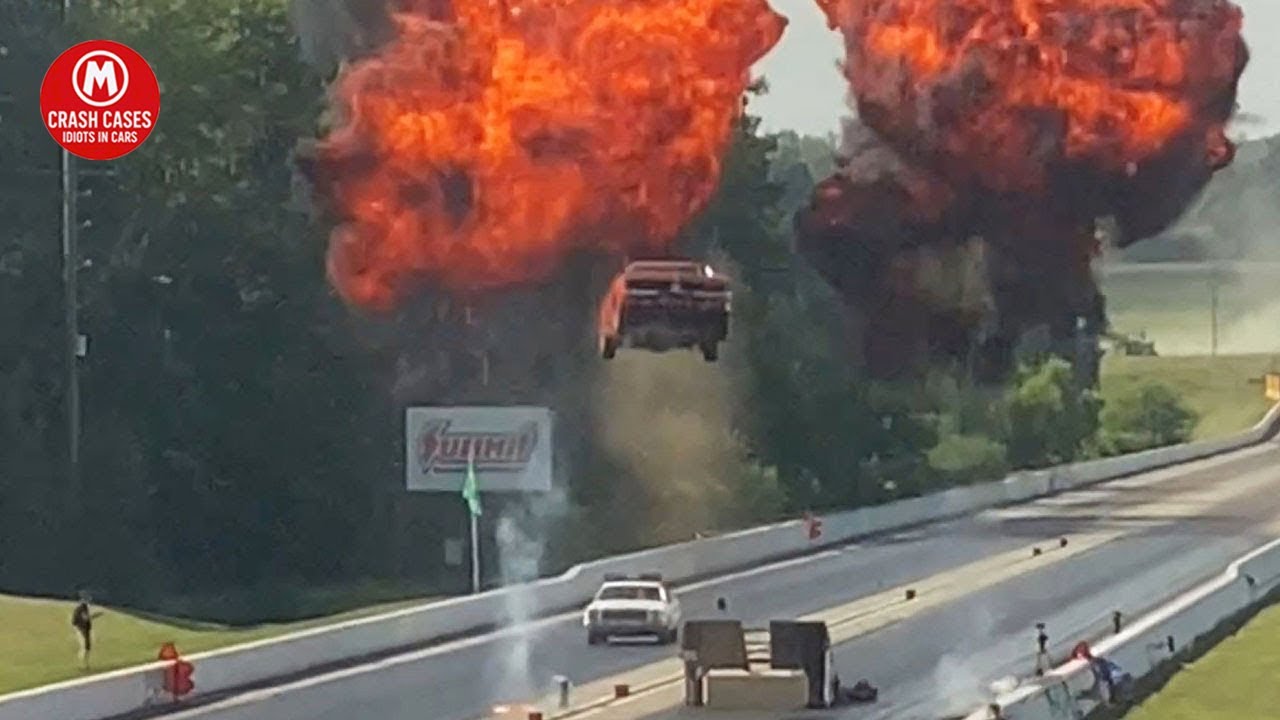 68 Shocking Road Disasters &ndash; Unreal Car Crashes You&rsquo;d Never Believe Without the Camera Rolling