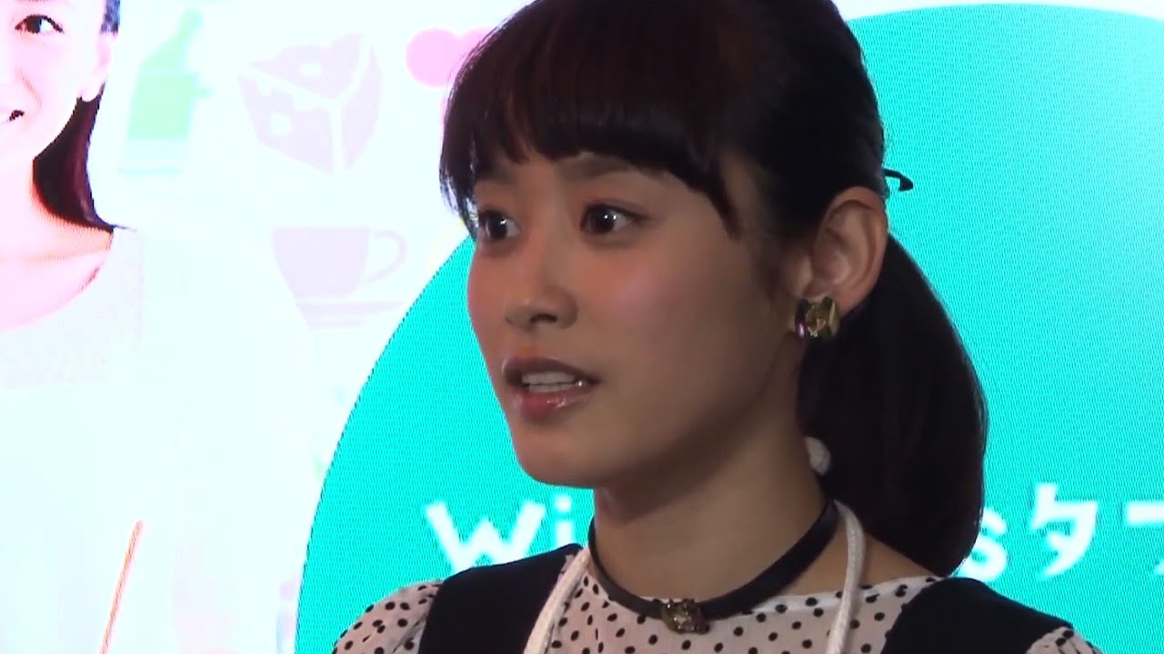 高橋愛「心配してます」引退示唆の加護亜依を気遣う　「Windows タブレット拡販施策記者発表会」(2)