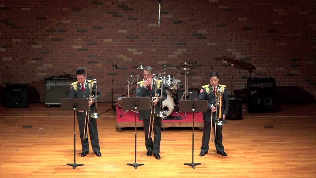 Bachy Things - Brian E.Lynn　Trombone Trio