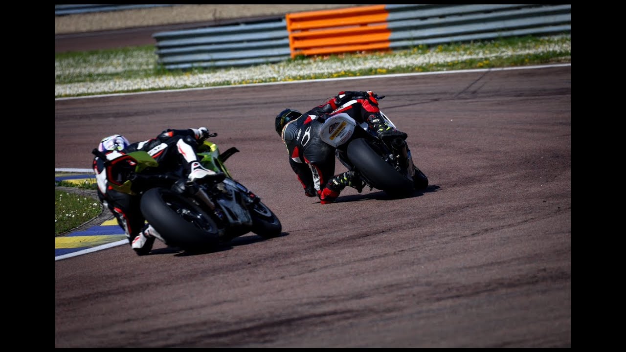 IN PISTA A MODENA CON PEDERSOLI! 80% HIGH -SIDE 🏍️💀