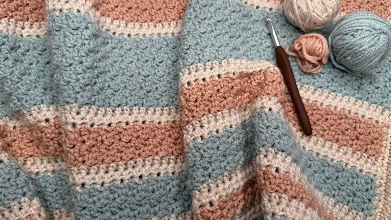 Crochet the Hi-Low Blanket | EASY Beginner Tutorial