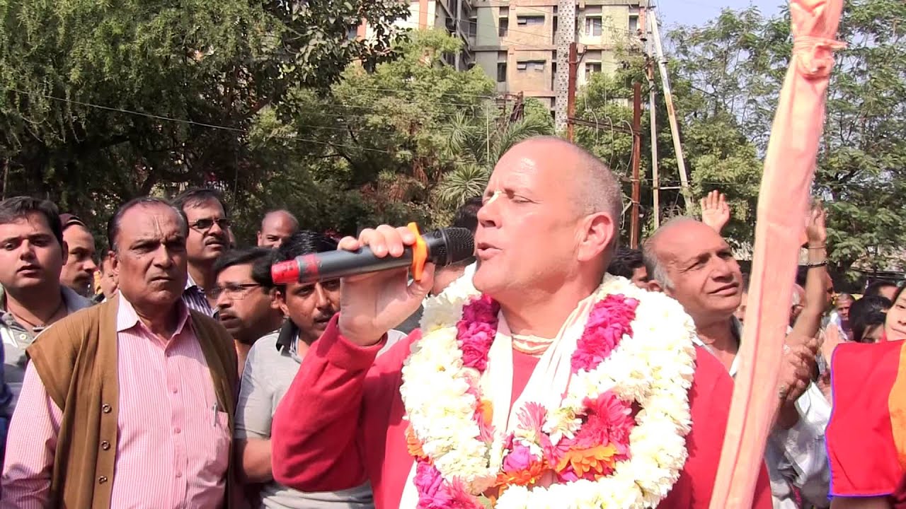 Indore Ratha Yatra Kirtan 21.01.2015