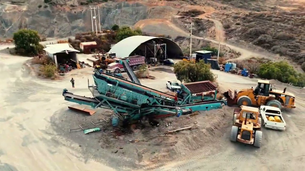 Adaptación de reductores en Criba Powerscreen 